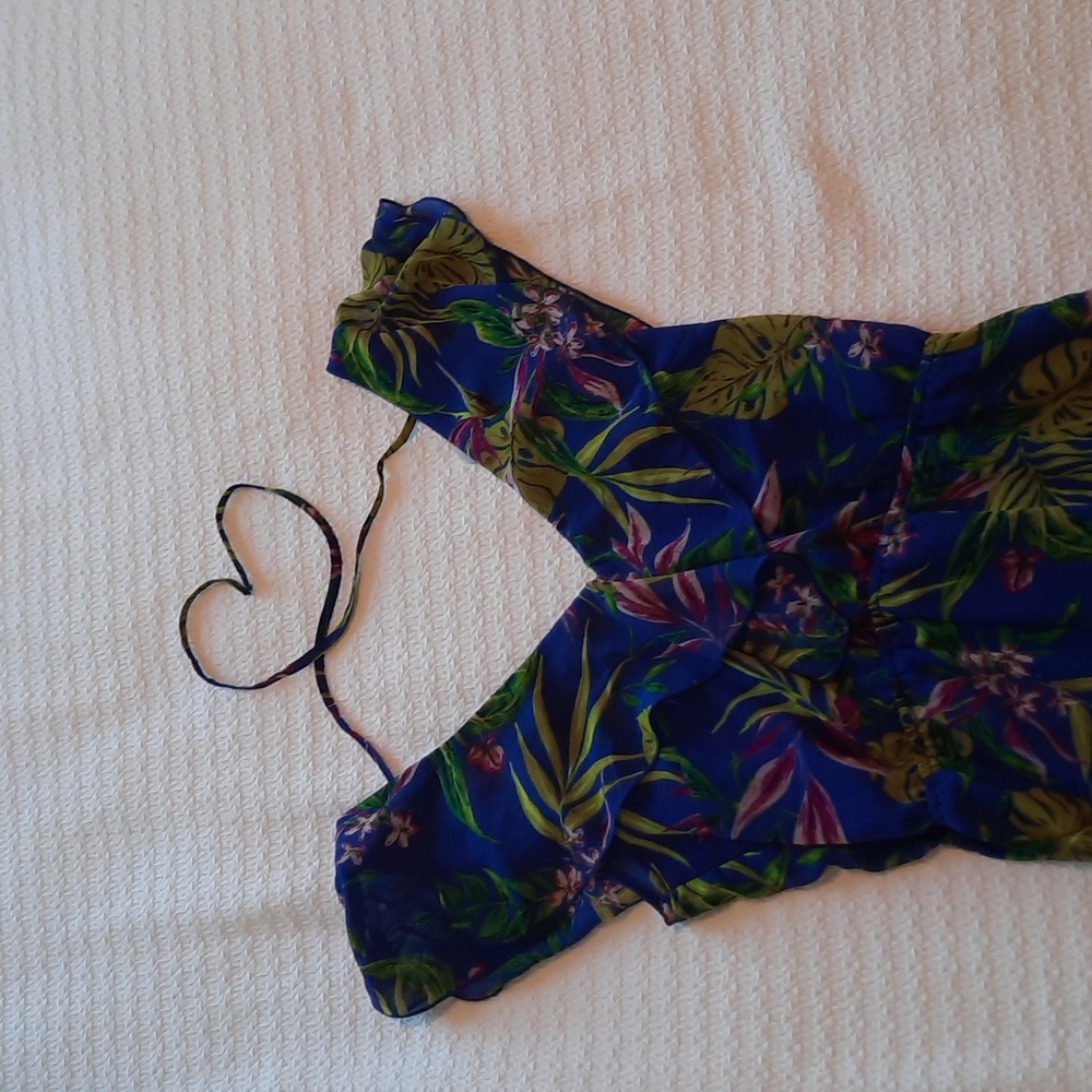 Cute Open-Backed Sun Dress!